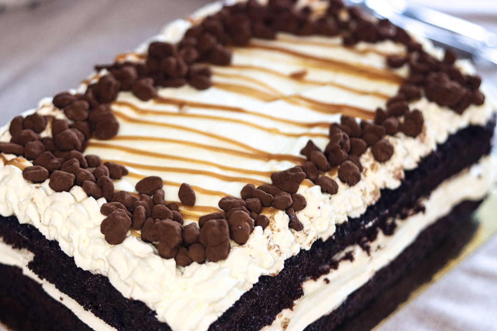 Chocolate caramel cake